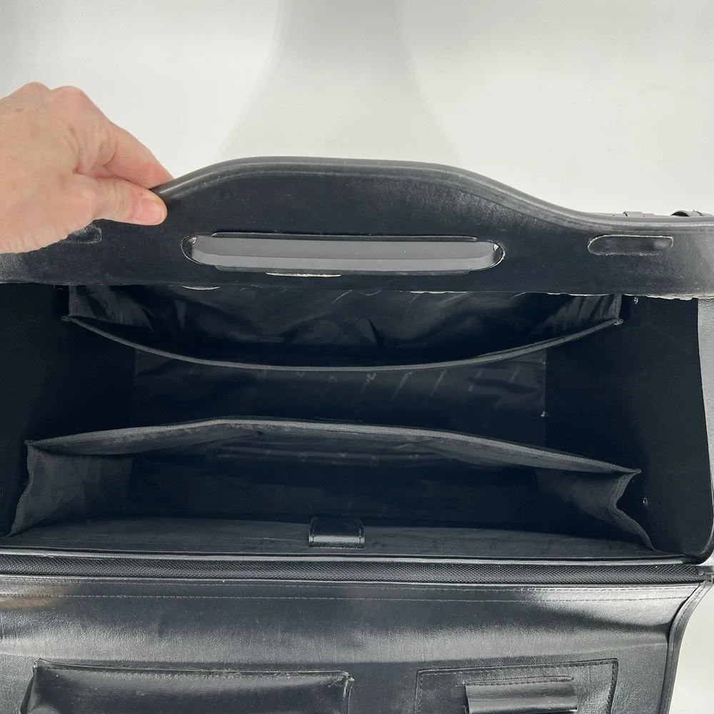 Alpine Swiss 19 Wheeled Briefcase Rolling Case Sales Sample Pilot Lawyer Attache